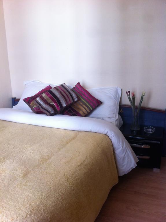Hotel Du Metro Paris Phòng bức ảnh